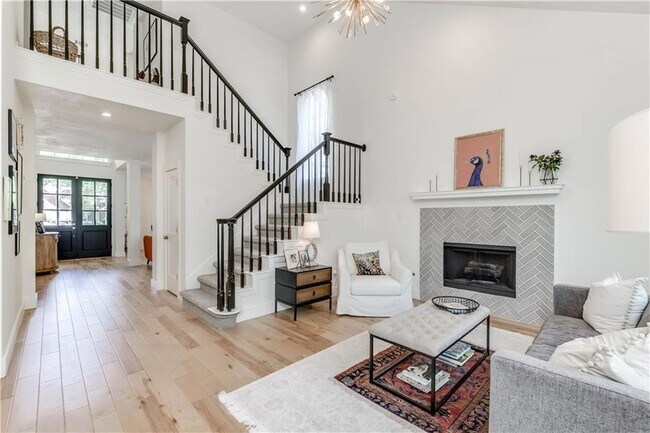 Building Photo - 4809 Whispering Valley Dr