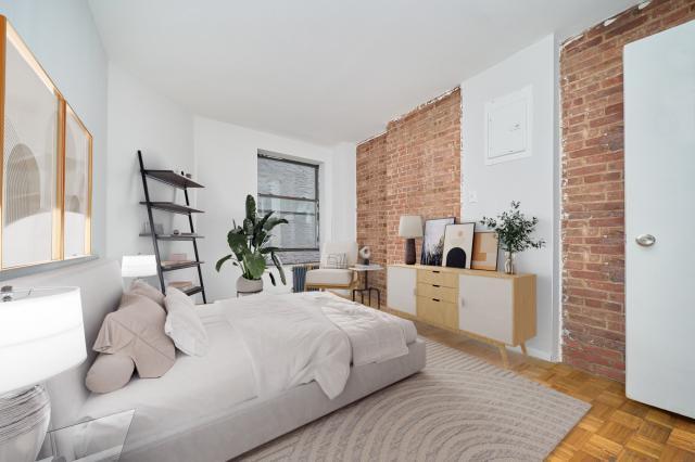 Building Photo - 2 bedroom in New York NY 10036