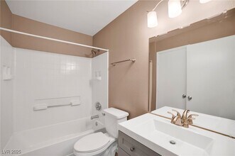 Building Photo - 8450 Alta Dr