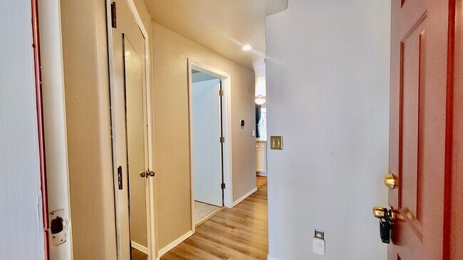 Foto del edificio - 20648 SW Windflower Ave