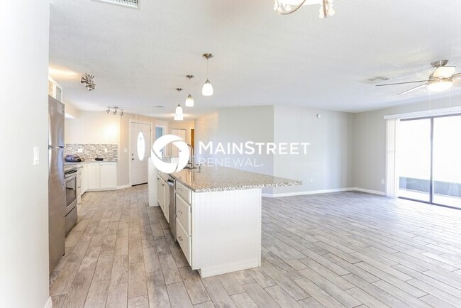 Building Photo - 3 Bedroom Pet-Friendly Home in New Port Richey, FL with Main Street Renewal