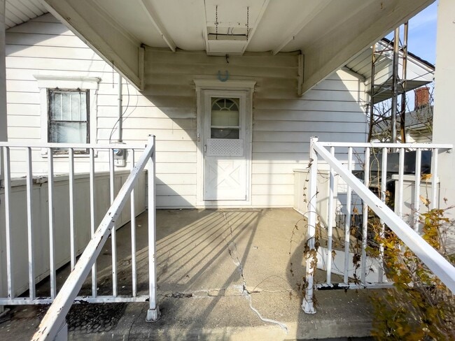 Building Photo - Fenced in Backyard + Garage