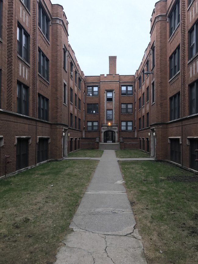 Building Photo - 7800 S Laflin Street
