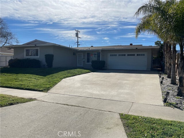 Foto principal - 410 E Rancho Rd
