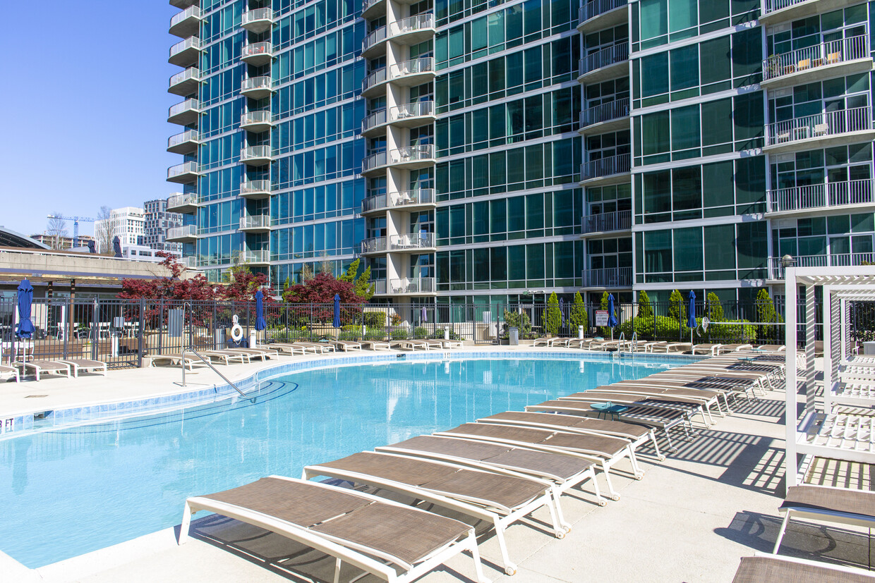 Pool - 923 Peachtree St NE