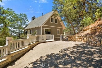 Building Photo - 1135 Yukon Dr