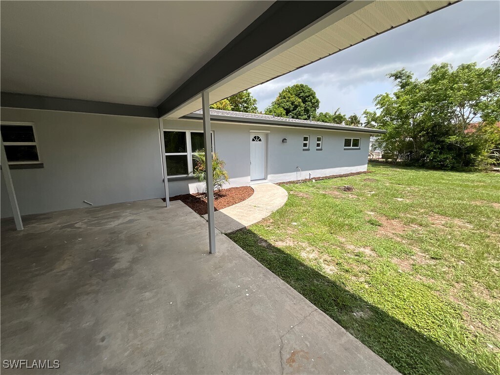 Building Photo - 169 Riverview Rd