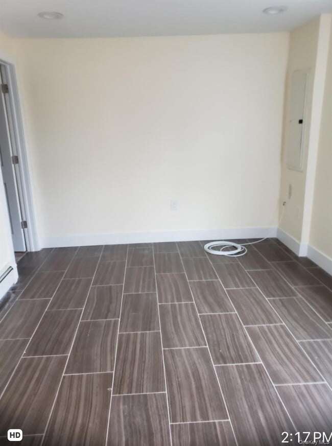 Building Photo - 18 Pitcher St