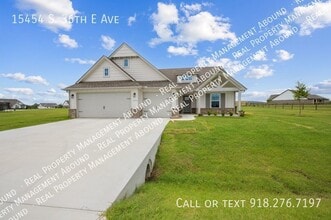 Building Photo - 15454 S 36th E Ave