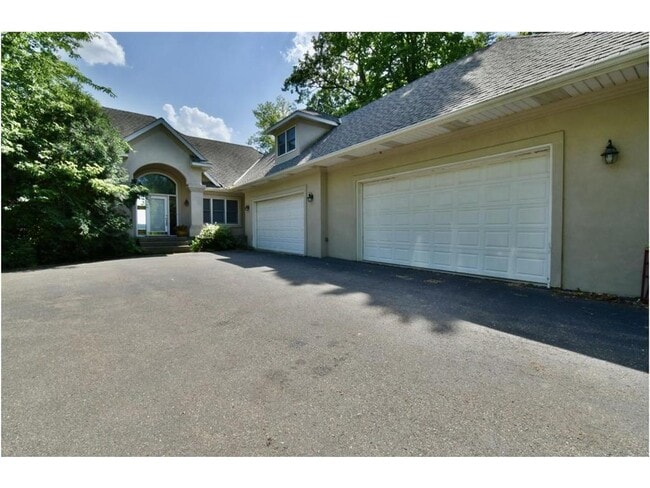 Building Photo - 3535 County Rd 44