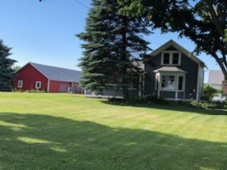 Primary Photo - W4946 Schluchter Rd