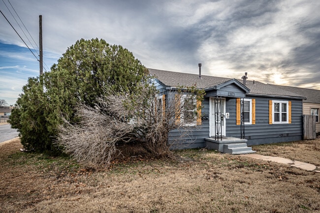 Foto del edificio - 1802 NW Lake Ave