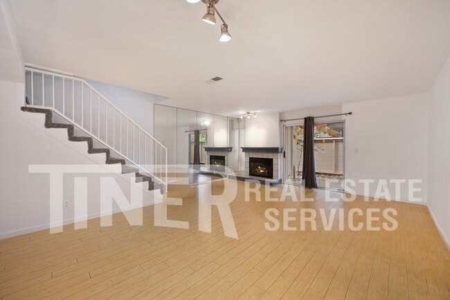 Building Photo - 9118 Madison Green Ln