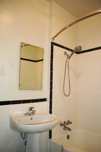 Building Photo - 768 E 900 S