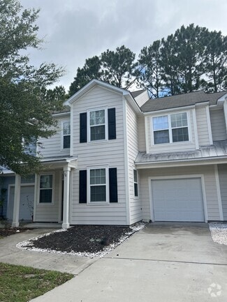 Building Photo - 78 Plumgrass St