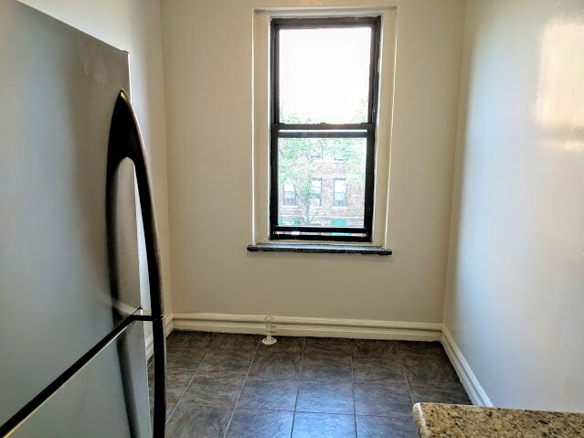 Building Photo - 4209 47th Ave