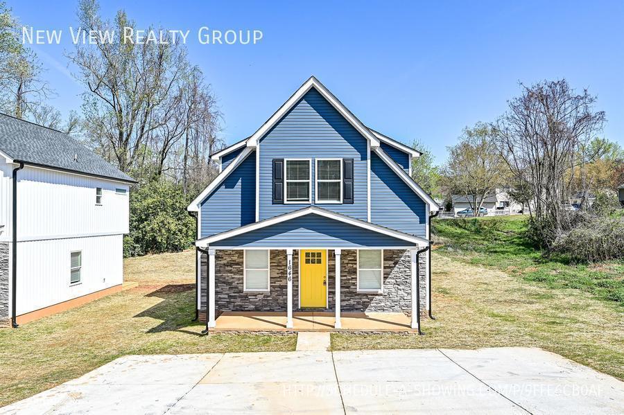 Primary Photo - 1646 W Main St