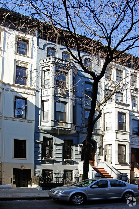 Building Photo - 114 W 80th St