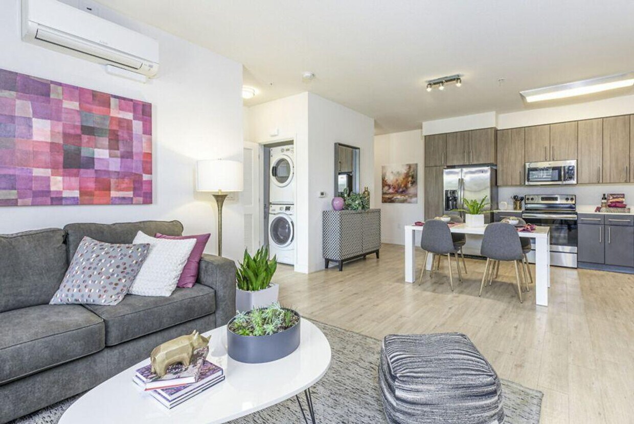 Foto principal - 777 Hamilton Ave