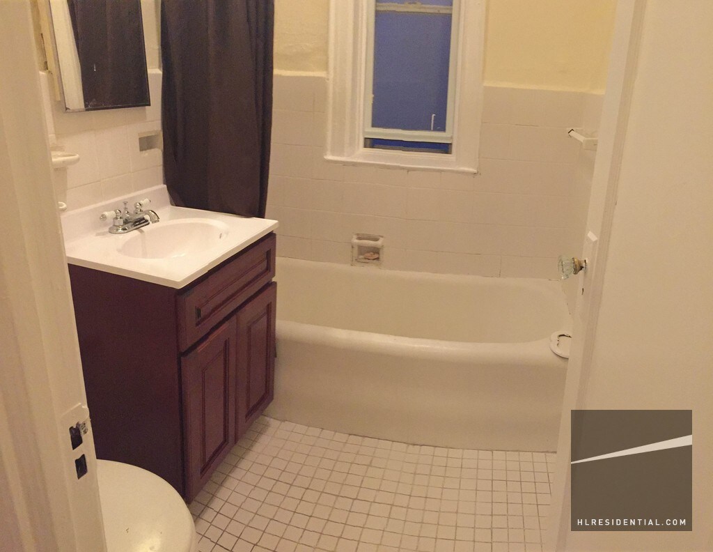 Building Photo - 4736 44th St