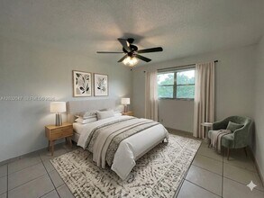 Building Photo - 8000 S Colony Cir