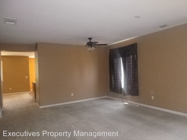 Building Photo - 5 br, 3 bath House - 166 Cottonwood Drive