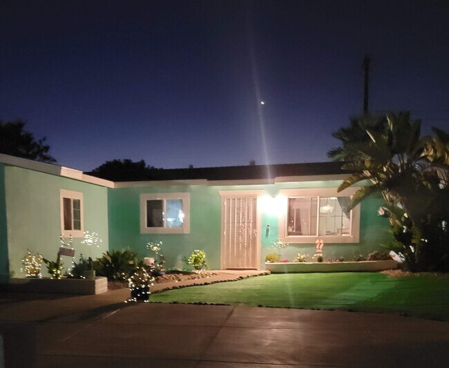 Foto del edificio - 512 Capistrano Dr