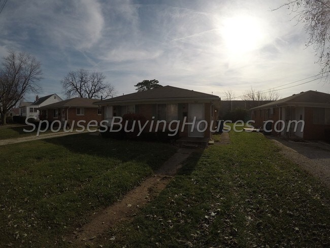 Foto del edificio - 5869 W Morris St