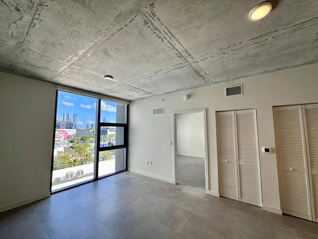 Building Photo - 230 NW 32nd St