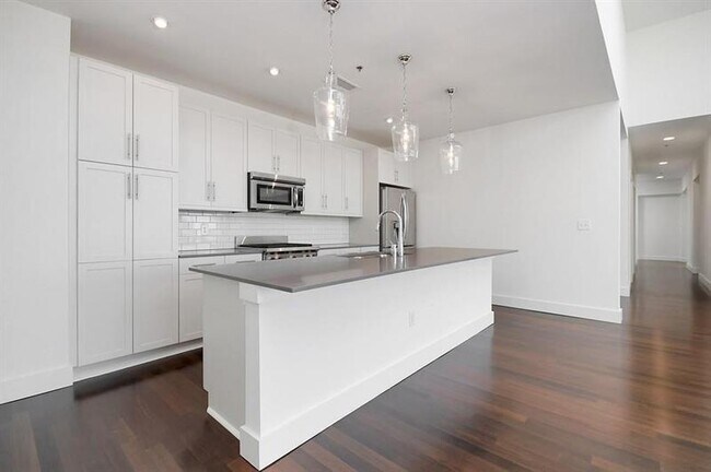 Foto del edificio - 1100 Howell Mill Rd NW
