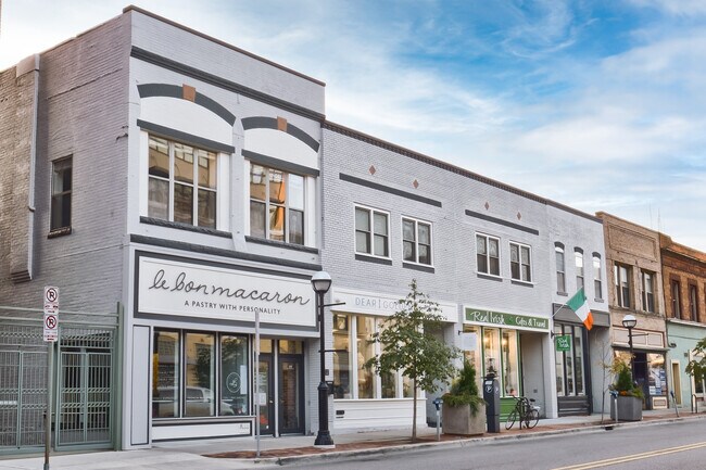 Building Photo - 213 S 4th Ave