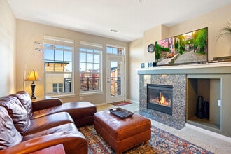 Building Photo - 13490 Via Varra