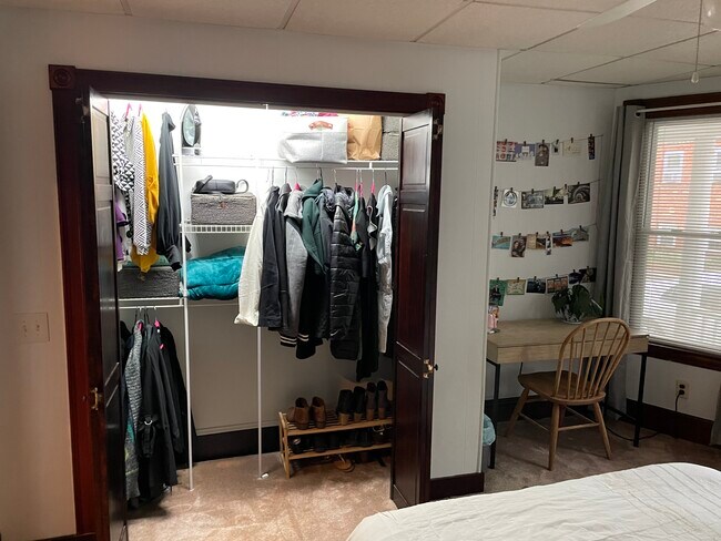 Bedroom - 19 Central St