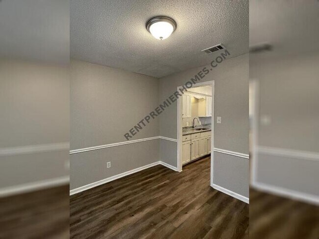 Building Photo - 14009 Bayberry Pl Little Rock AR 72210