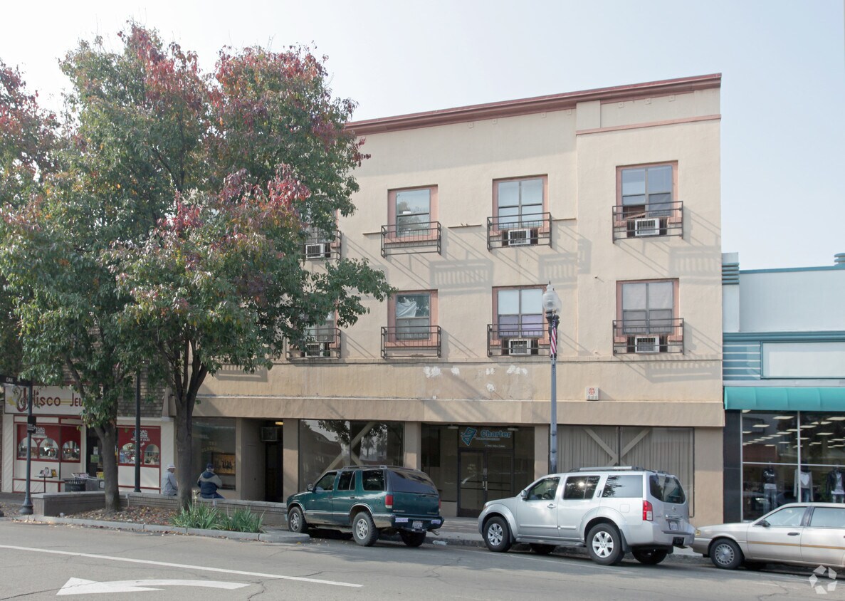 Primary Photo - The Glenwood