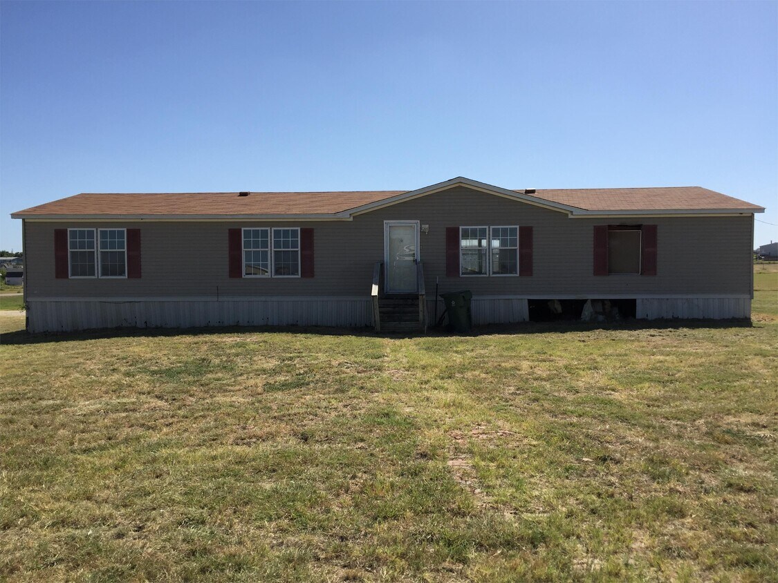 8621 Meadow Way Ln, Alvarado, TX 76009 House Rental in Alvarado, TX