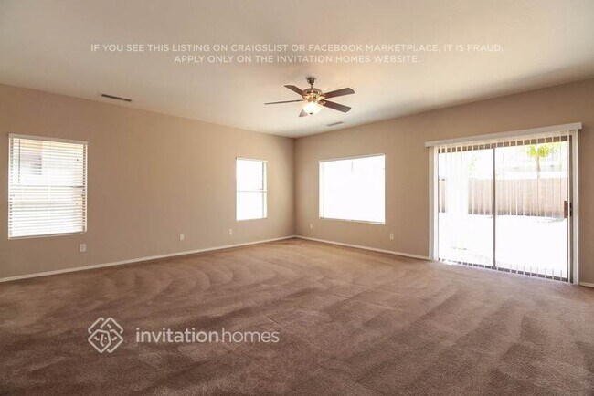 Foto del edificio - 16318 N 168th Ave
