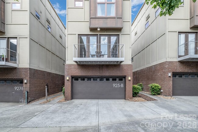 Foto del edificio - 925 Westbrook Dr