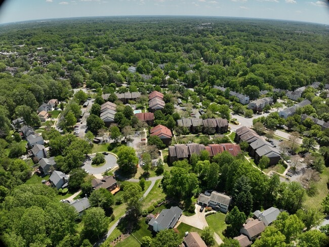 3D Exterior - The Greens at Columbia Apartments