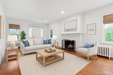 Foto del edificio - 15 Roosevelt Ave