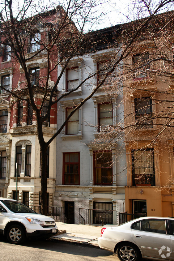 Primary Photo - 120 W 73rd St