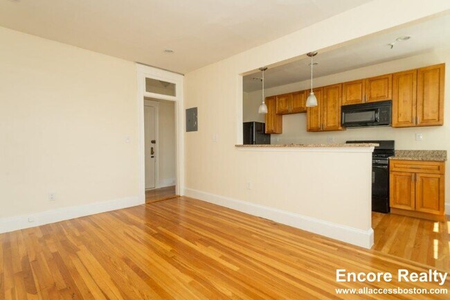 Foto del edificio - 286 Chestnut Hill Ave
