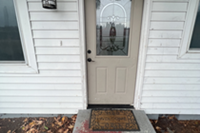 Building Photo - 5bd/2ba House in Tacoma
