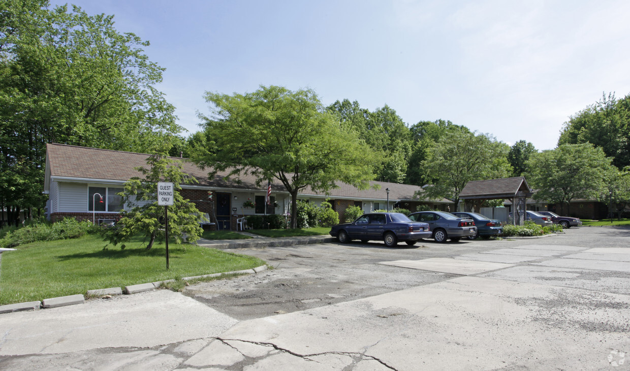 Primary Photo - Nichols Woods Apartments