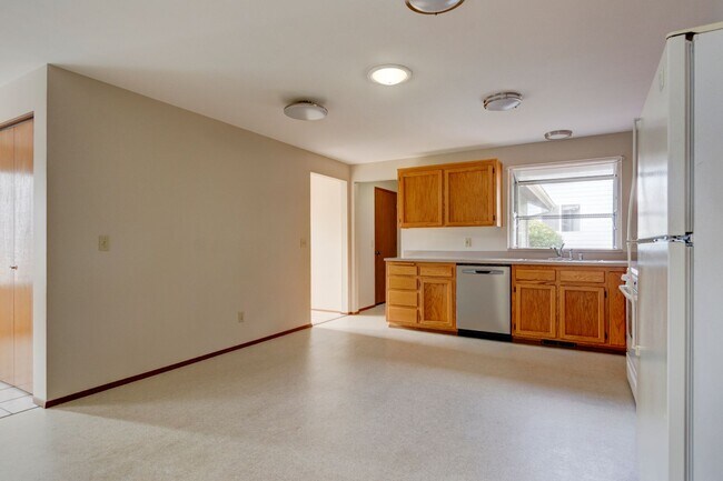 Foto del edificio - 3 Bedroom 2 Bath Rambler in Fireside