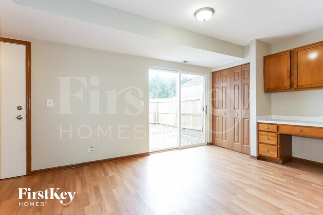 Building Photo - 1662 Park Vista Ln