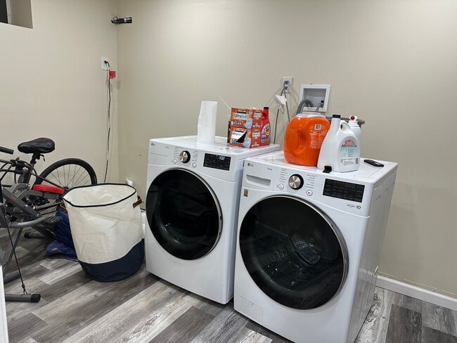Laundry room - 22 Highview Dr