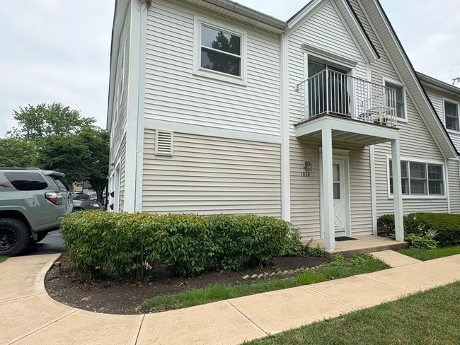Building Photo - 1032 Inverrary Ln