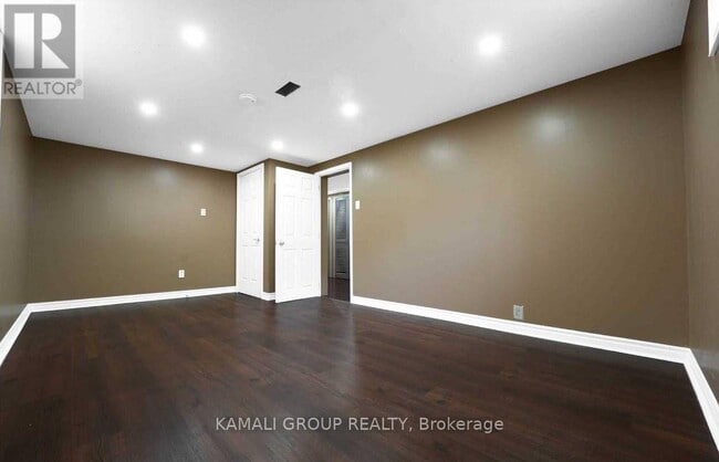 Building Photo - 68 Rosehill Blvd