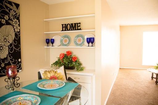 Foto principal - 2800 Sayles Blvd
